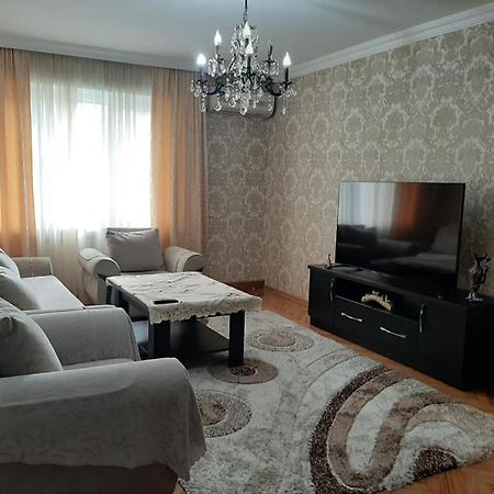 Apartment Жужуна Batumi Kültér fotó