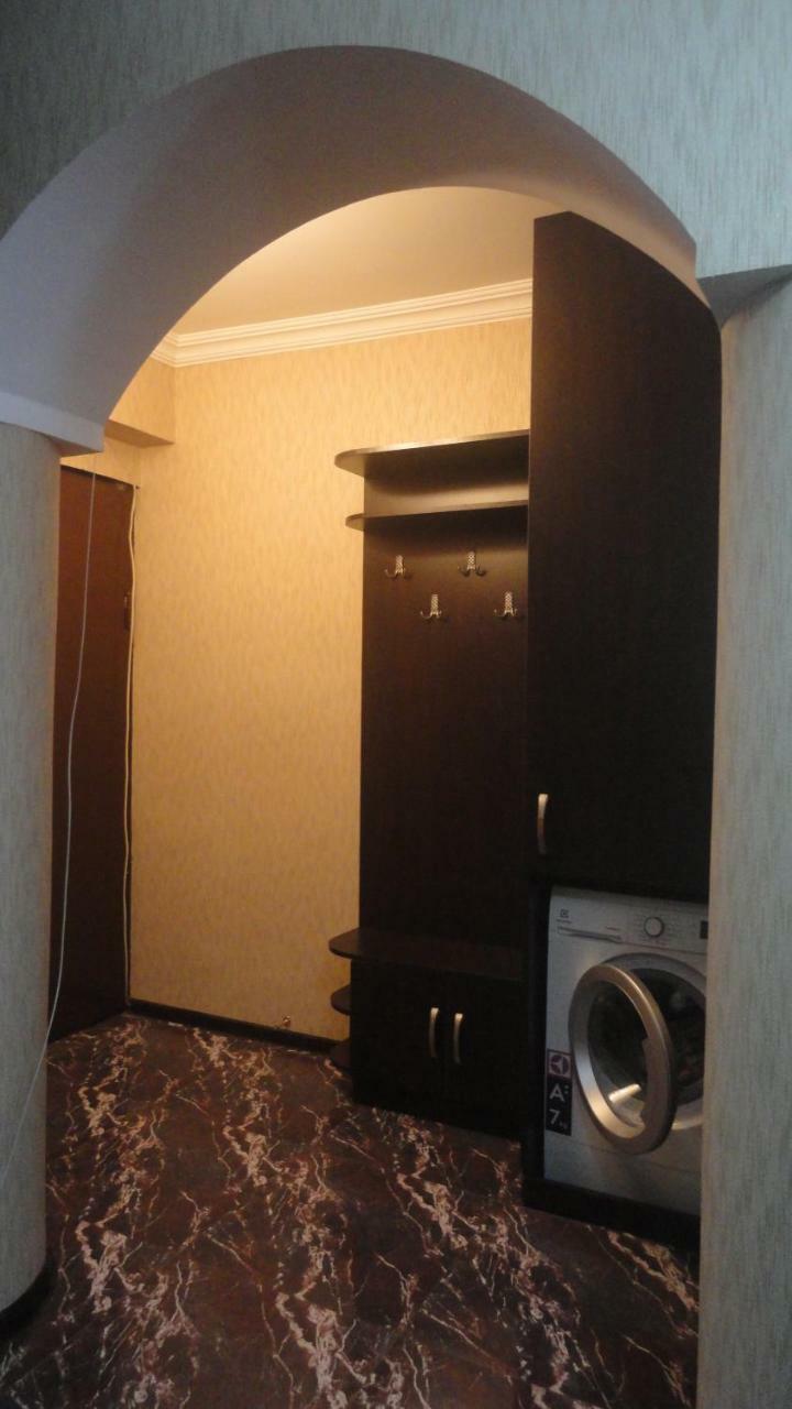 Apartment Жужуна Batumi Kültér fotó
