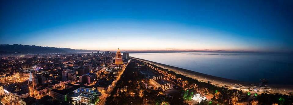 Apartment Жужуна Batumi Kültér fotó