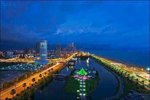 Apartment Жужуна Batumi Kültér fotó